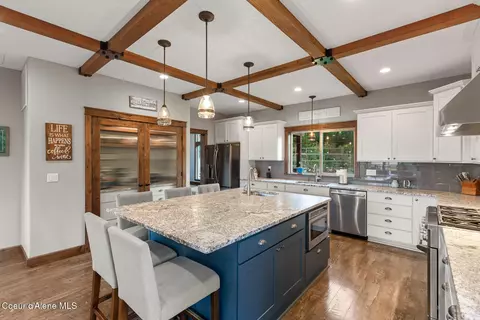 Kitchen - 18059 N Advent Ln, Hauser, ID 83854 photo 1 of 3