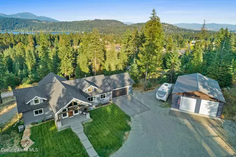 Exterior - 18059 N Advent Ln, Hauser, ID 83854 photo 1 of 7