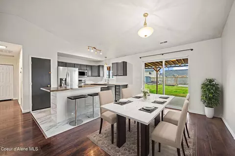 Dining - 2615 E Knapp Cir, Post Falls, ID 83854 photo 1 of 1