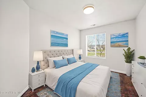 Bedroom - 2615 E Knapp Cir, Post Falls, ID 83854 photo 2 of 10