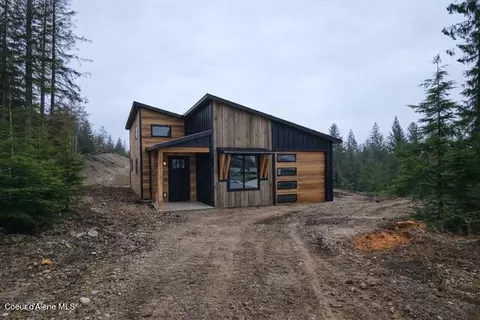 99 Big Burl Rd, Sagle, ID 83860