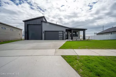 6414 W Frehley Way, Rathdrum, ID 83858