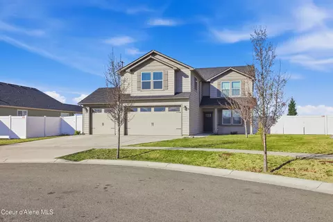 6456 W Irish Cir, Rathdrum, ID 83858