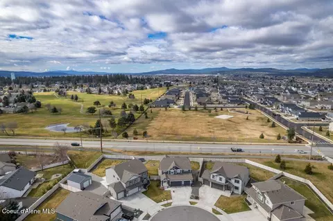 View/Area - 880 E Allenby Ct, Post Falls, ID 83854 photo 1 of 5
