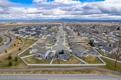View/Area - 880 E Allenby Ct, Post Falls, ID 83854 photo 5 of 5