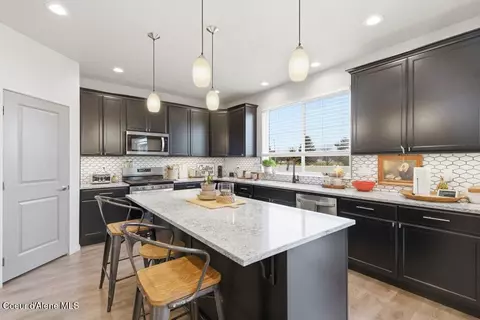 Kitchen - 880 E Allenby Ct, Post Falls, ID 83854 photo 1 of 3