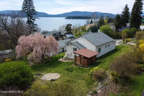 312 Ellisport St, Hope, ID 83836