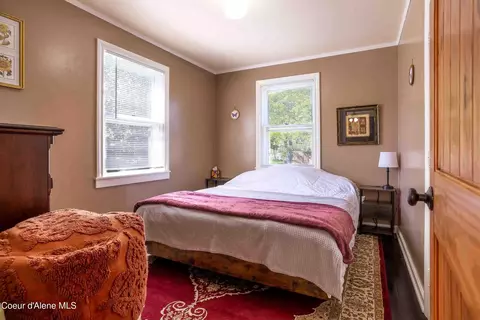 Bedroom - 211 4th St, Dover, ID 83825 photo 1 of 2