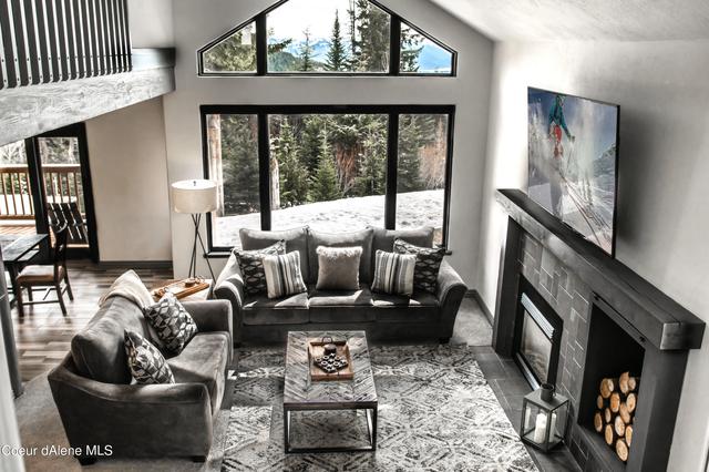 27 The Glades #2C, Sandpoint, ID 83864