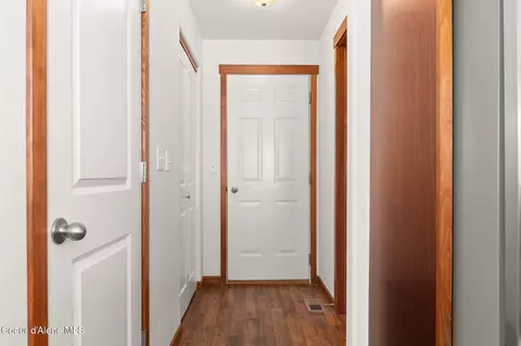 Entry Way - 8576 N Haddon St, Post Falls, ID 83854 photo 2 of 4