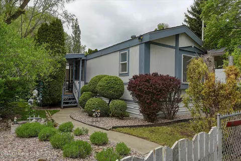 16939 W Santiago Cir, Hauser, ID 83854