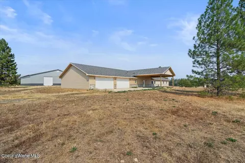 Exterior - 30763 N Sienna Loop, Athol, ID 83801 photo 4 of 10