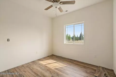 Bedroom - 30763 N Sienna Loop, Athol, ID 83801 photo 2 of 3