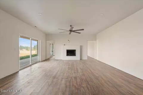 Living - 30763 N Sienna Loop, Athol, ID 83801 photo 1 of 8