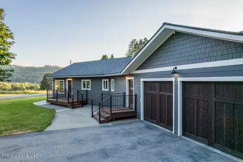 7077 Funkhouser St, Bonners Ferry, ID 83805
