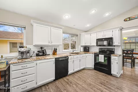 5177 E Shore Cv, Post Falls, ID 83854 photo 11