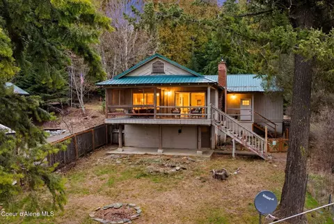 39 Pearl Creek Rd, Sagle, ID 83860