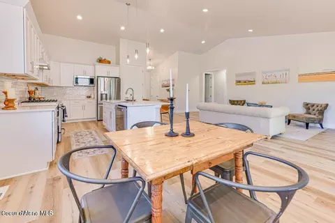 Dining - 899 Main St, Kellogg, ID 83837 photo 1 of 1
