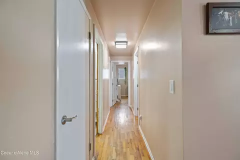 Entry Way - 305 S 1st St, Pinehurst, ID 83850 photo 5 of 5