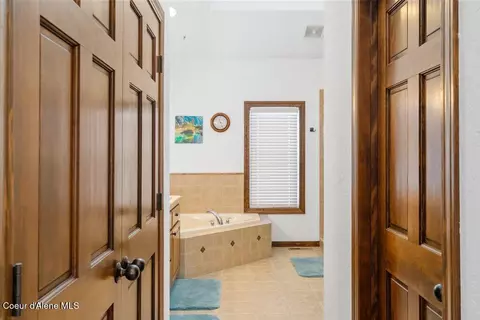 Entry Way - 724 E Arena Loop, Hayden, ID 83835 photo 1 of 1