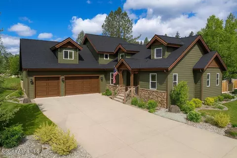 Exterior - 724 E Arena Loop, Hayden, ID 83835 photo 2 of 7