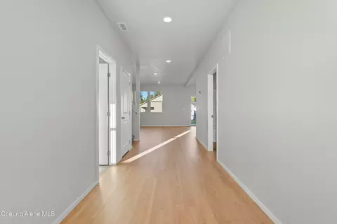 Entry Way - 5441 E Aquila Ave, Post Falls, ID 83854 photo 1 of 3