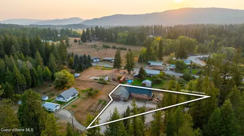 View/Area - 1024 Sagle Rd, Sagle, ID 83860 photo 1 of 1