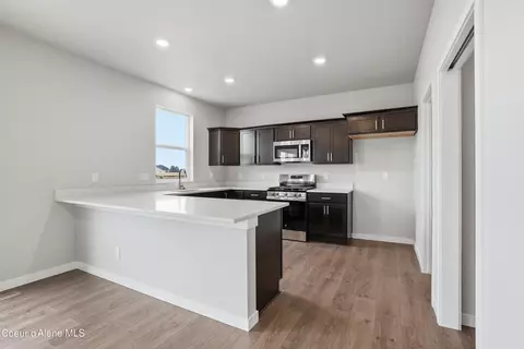 Kitchen - 5399 E Aquila Ave, Post Falls, ID 83854 photo 2 of 3