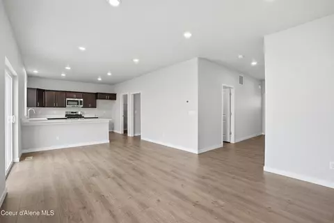 Living - 5399 E Aquila Ave, Post Falls, ID 83854 photo 3 of 3