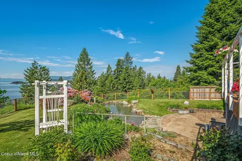 Exterior - 311 School Rd, Hope, ID 83836 photo 7 of 10