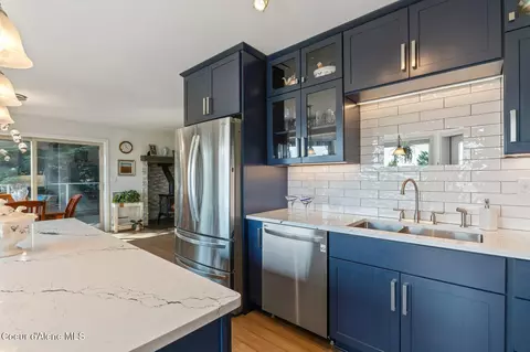 Kitchen - 311 School Rd, Hope, ID 83836 photo 6 of 8