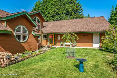 Exterior - 311 School Rd, Hope, ID 83836 photo 4 of 10