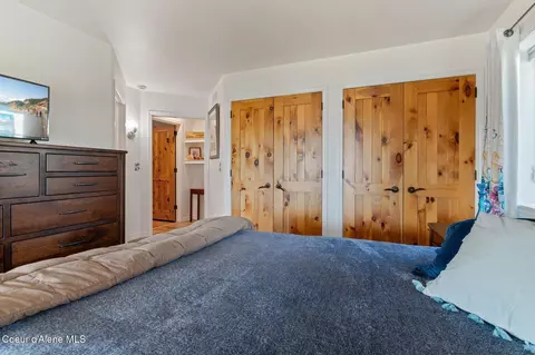 Bedroom - 311 School Rd, Hope, ID 83836 photo 7 of 10