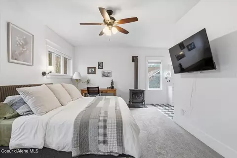 Bedroom - 303 Third St, Wallace, ID 83873 photo 2 of 7