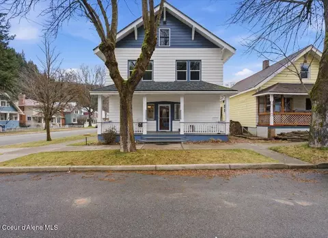 303 Third St, Wallace, ID 83873