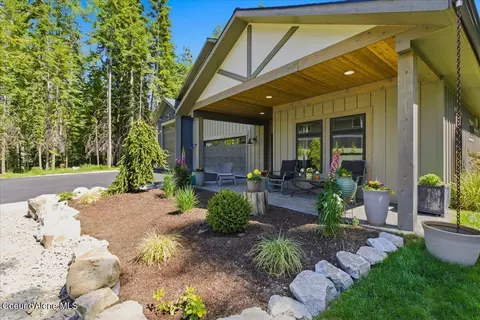 85 Camas Dr, Priest River, ID 83856
