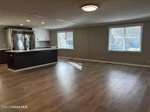 Living - 1903 E Strand Ave, Post Falls, ID 83854 photo 1 of 3