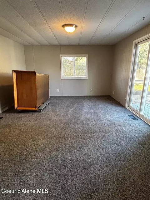 Living - 1903 E Strand Ave, Post Falls, ID 83854 photo 3 of 3