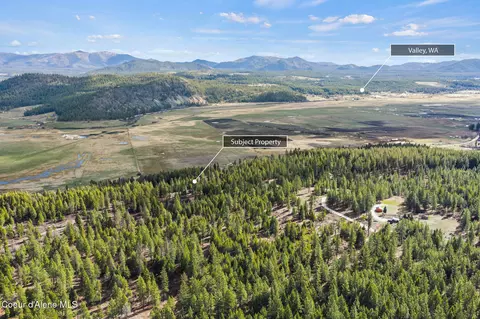 3142 Bren Holly Way, Valley, WA 99181