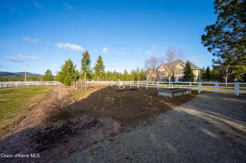 Exterior - 2019 E Brunner Rd, Athol, ID 83801 photo 9 of 19