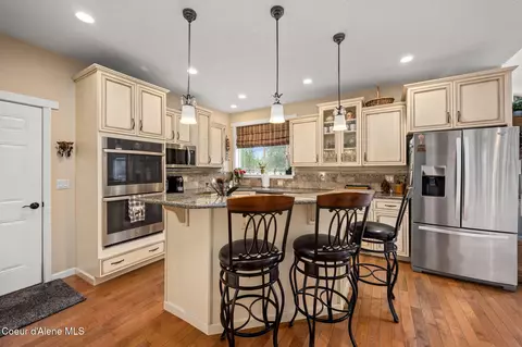 Kitchen - 2019 E Brunner Rd, Athol, ID 83801 photo 1 of 4