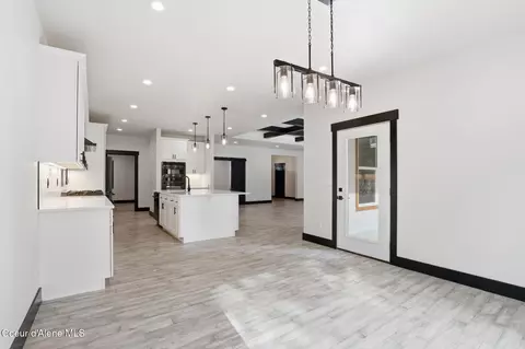 Dining - 10245 E Bunco Rd, Athol, ID 83801 photo 1 of 1