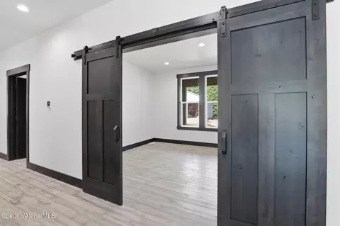 Entry Way - 10245 E Bunco Rd, Athol, ID 83801 photo 3 of 3