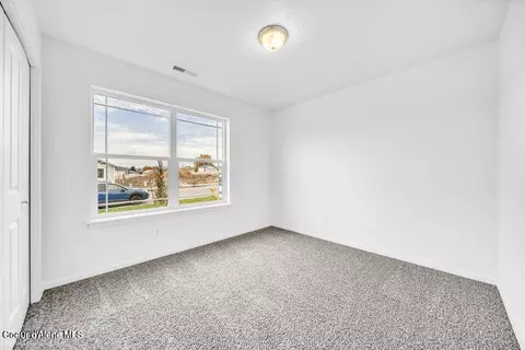 4278 N Arrowleaf Loop, Post Falls, ID 83854 photo 8