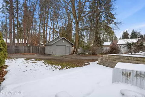 1017 E 29th Ave, Spokane, WA 99203 photo 36