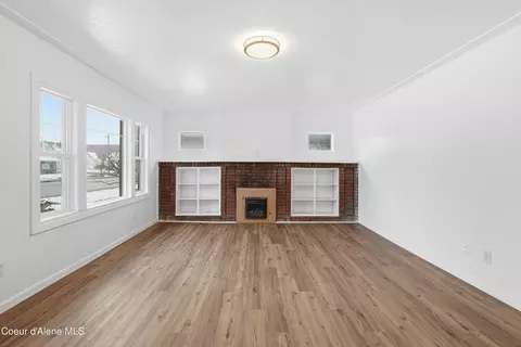1017 E 29th Ave, Spokane, WA 99203 photo 5