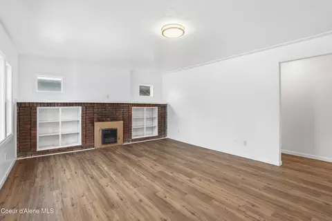 1017 E 29th Ave, Spokane, WA 99203 photo 3