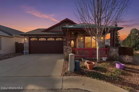 962 Waterloo Ln, Coeur D'alene, ID 83815