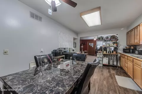 Dining - 605 Lewiston Ave, Pinehurst, ID 83850 photo 1 of 1