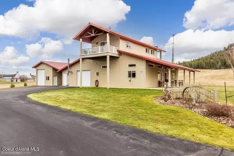 200 Agte Rd, Plummer, ID 83851